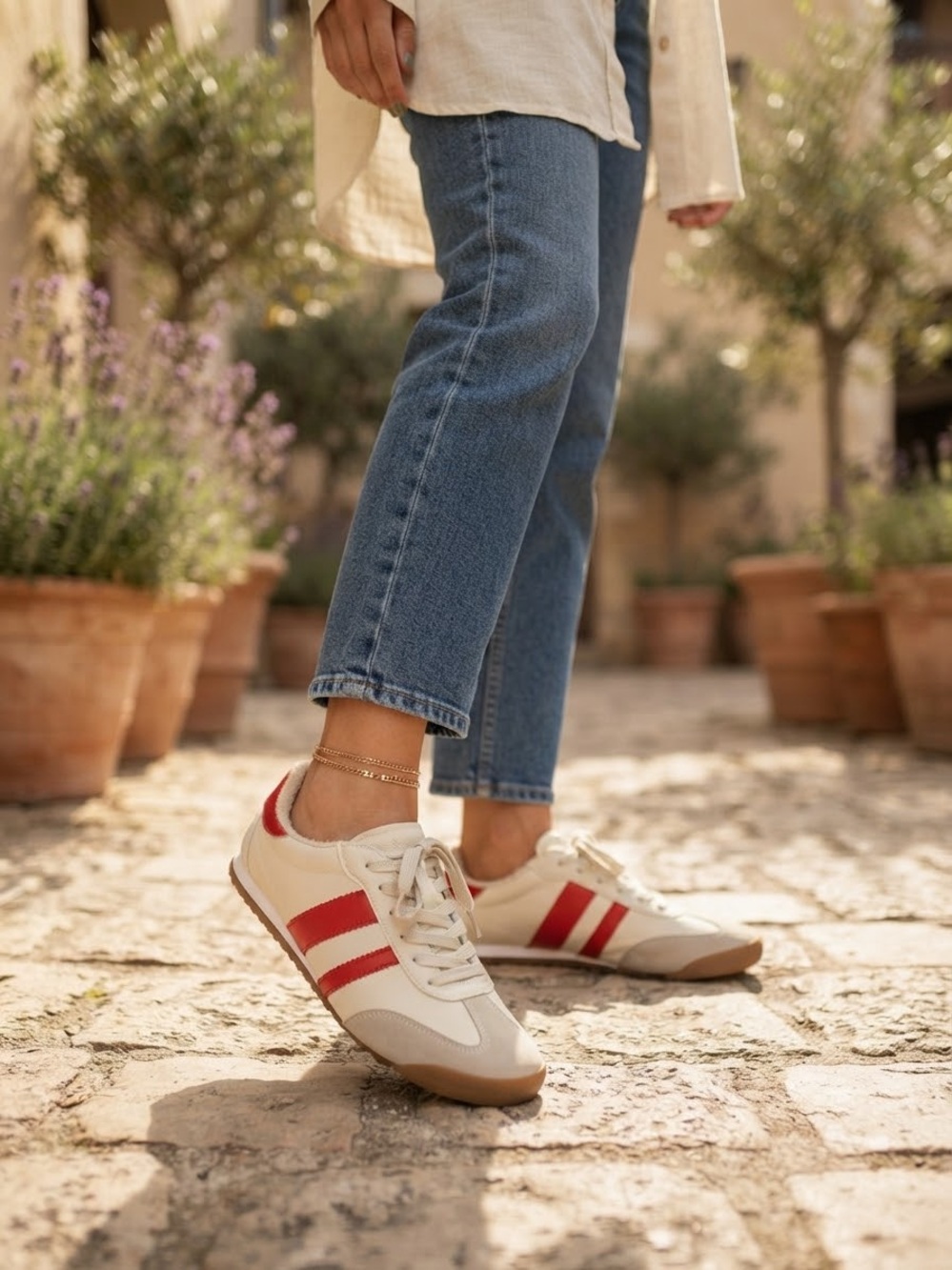 DV by Dolce Vita Rascal Faux Leather Retro Lace Up Low Top Sneaker Red Cream 7.5